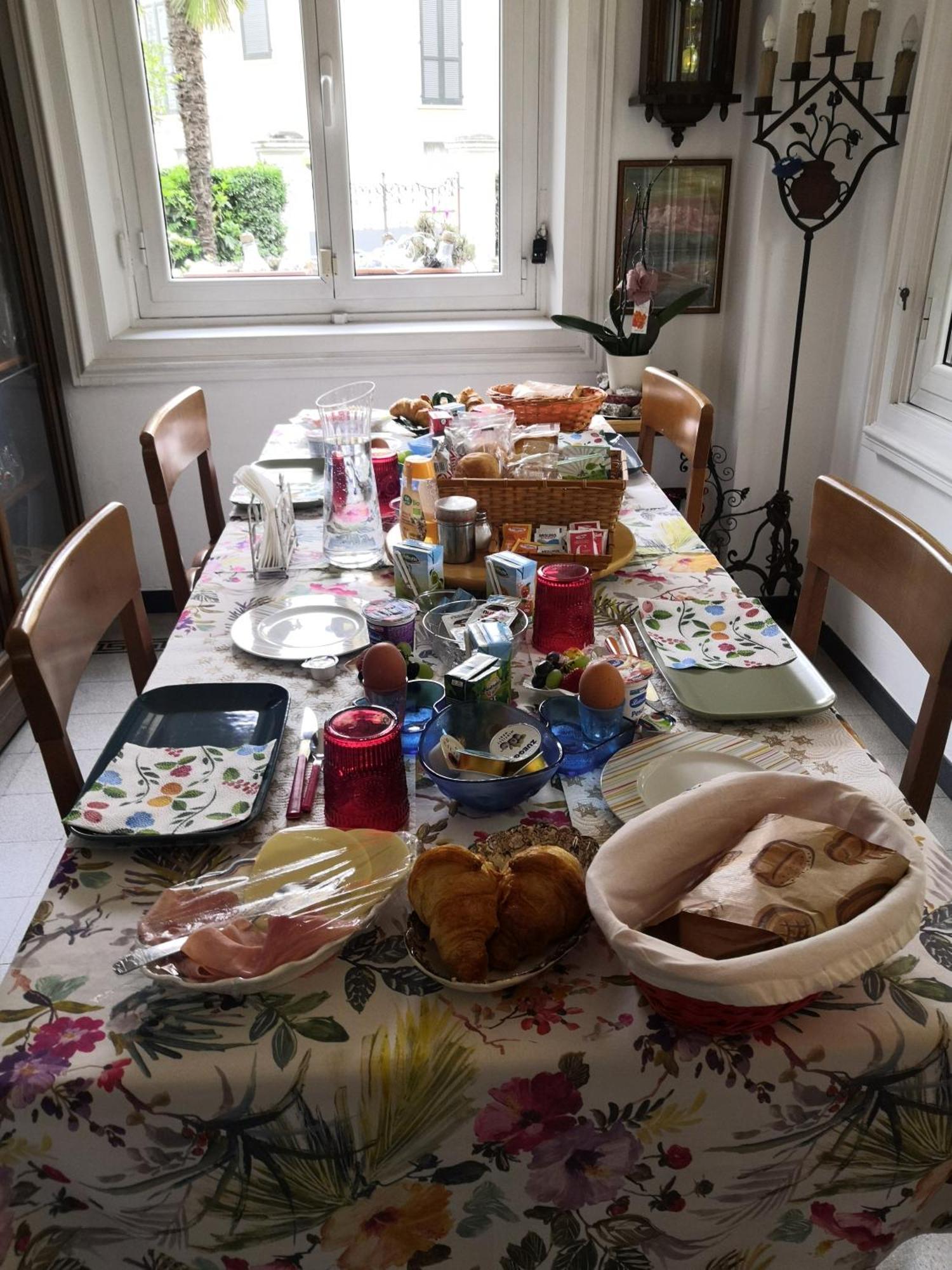 Invilla B&B Varese Luaran gambar